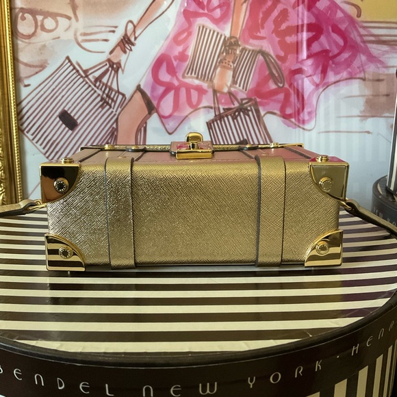 Like New Henri Bendel West 57th Mini Trunk Clutch - Picture 9 of 16